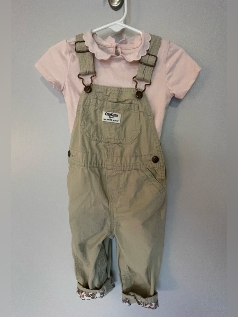 OshKosh B’gosh Overall Outfit Set, 18M (EUC)